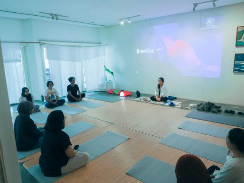Breathe-To-Thrive-Ruang-Putih