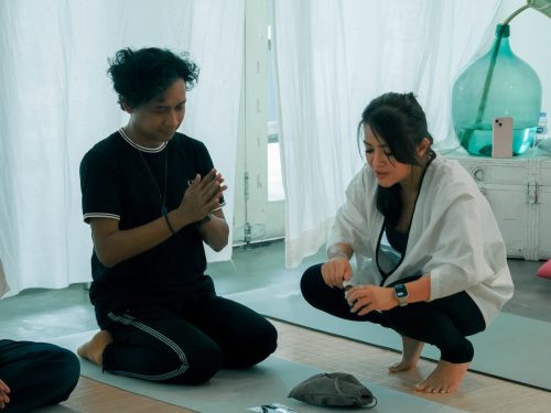 Breathe-To-Thrive-Ruang-Putih