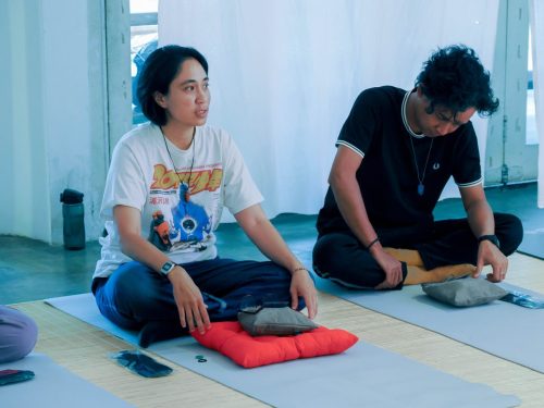 Breathe-To-Thrive-Ruang-Putih